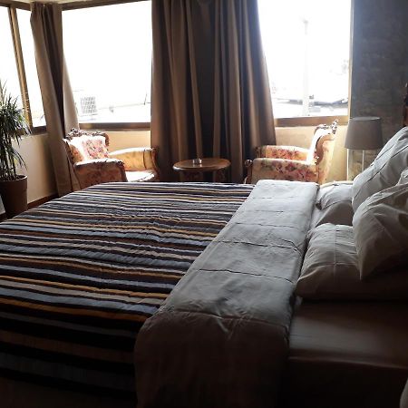 Karavella Vintage Apartment Paphos Exteriör bild